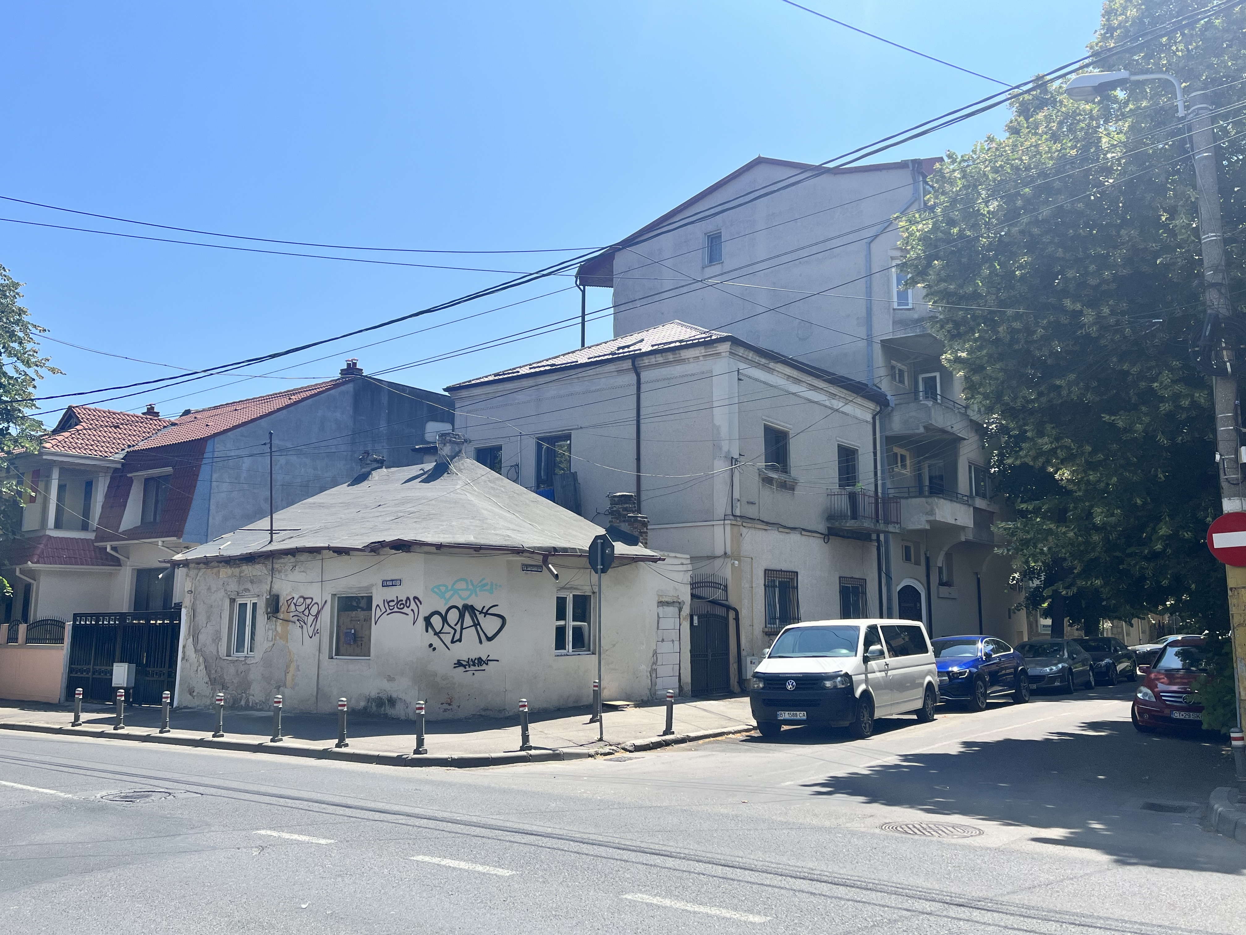 Piața Griviței (Millet neighbourhood), Constanța, Constanța County, Romania, September 2023